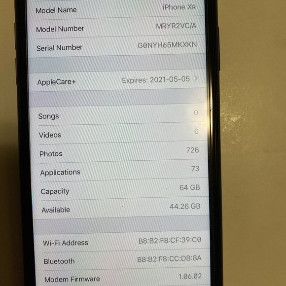iPhone XR 64gb Rogers - Picture 2 of 6